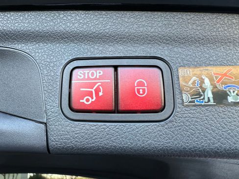 Certified 2025 Mercedes-Benz GLE 350 GLE 350 image 36