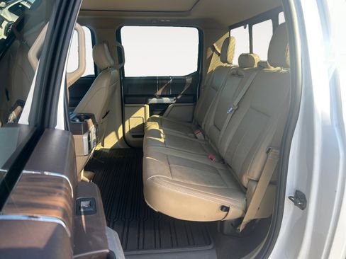 Used 2020 Ford F150 Lariat image 24