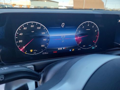 New 2025 Mercedes-Benz GLB 250 image 18
