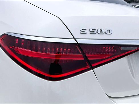Used 2023 Mercedes-Benz S 580 4MATIC Sedan image 29