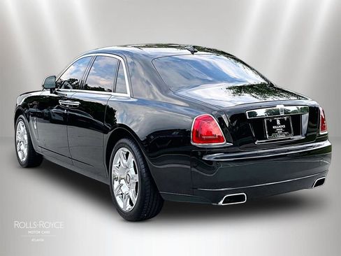 Certified 2013 Rolls-Royce Ghost RWD image 11