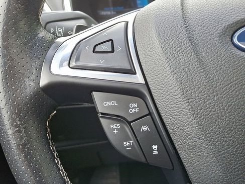 Used 2019 Ford Edge ST w/ Equipment Group 401A AWD/4WD image 22