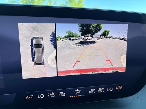 New 2026 Buick Enclave Avenir w/ Super Cruise Package FWD image 26