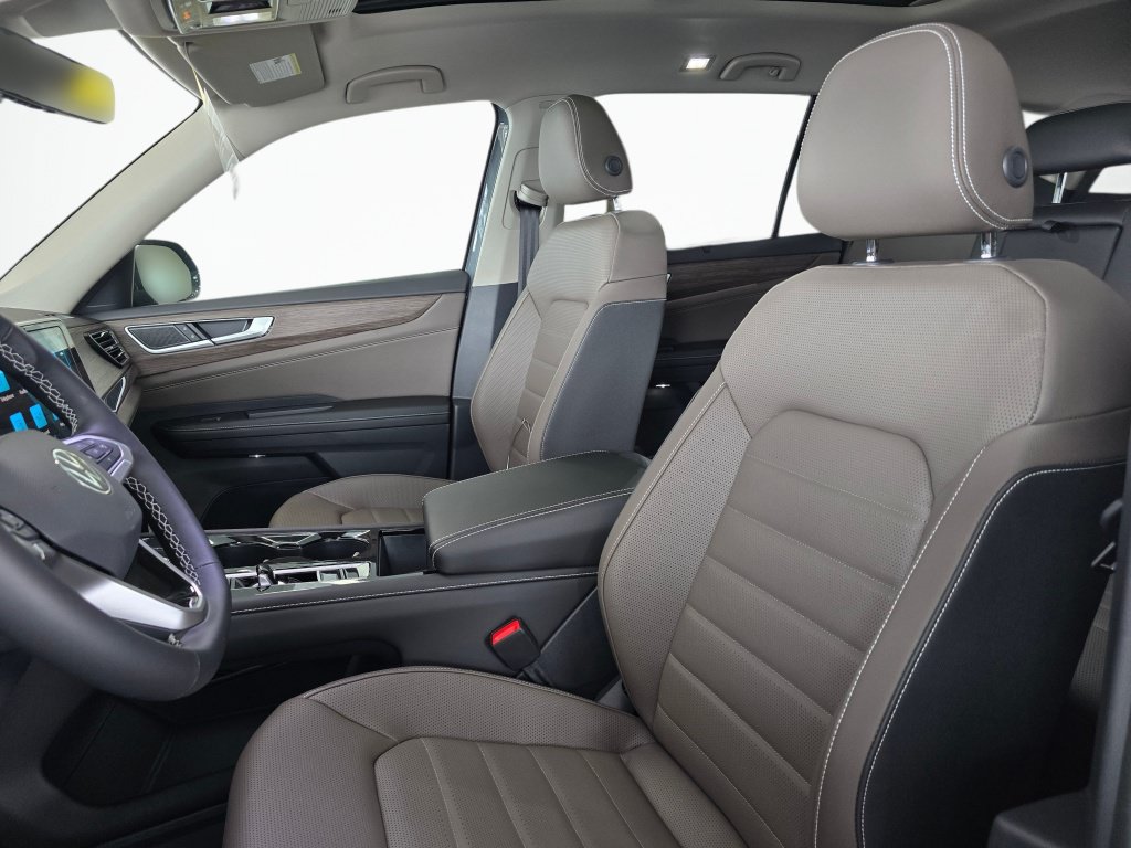 New 2026 Volkswagen Atlas SEL AWD/4WD image 16