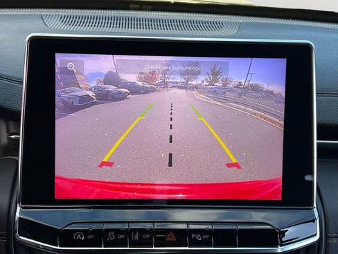 Used 2022 Jeep Compass Limited image 21