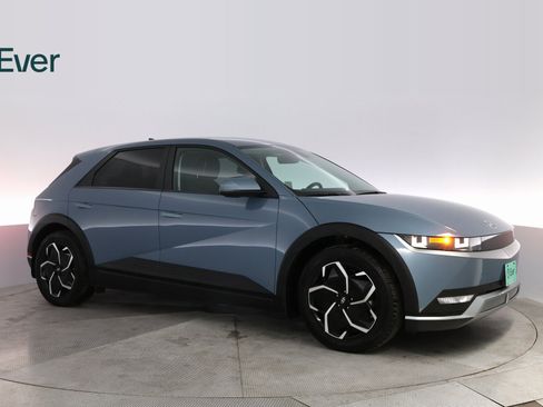 Used 2023 Hyundai Ioniq 5 SEL image 5