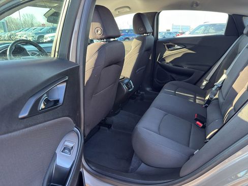 Used 2024 Chevrolet Malibu LT image 29