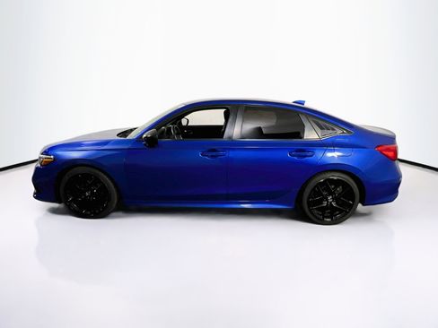 Used 2023 Honda Civic Sport image 8