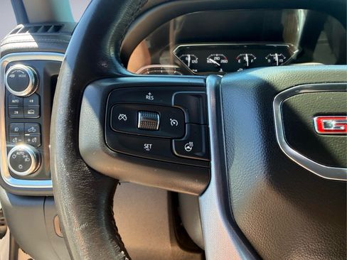 Used 2022 GMC Sierra 1500 Elevation w/ LPO, Elevation Black Package AWD/4WD image 27
