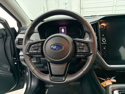Used 2024 Subaru Crosstrek 2.5i Limited AWD/4WD image 16