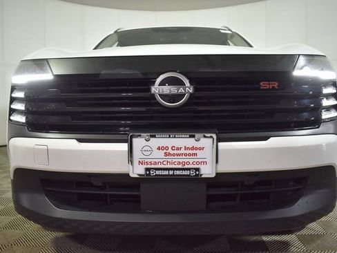 Certified 2025 Nissan Kicks SR image 35