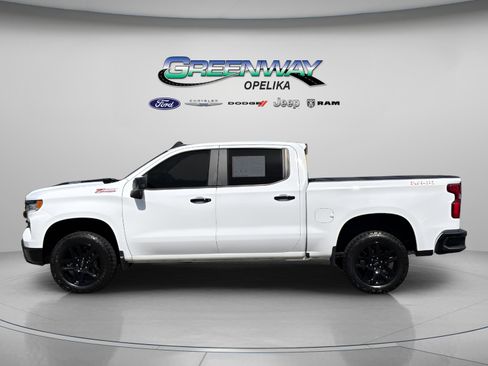Used 2023 Chevrolet Silverado 1500 LT Trail Boss w/ Protection Package image 4