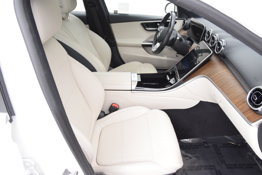 Used 2024 Mercedes-Benz C 300 Sedan image 16