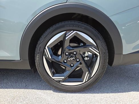 Used 2025 Kia K4 EX FWD image 15
