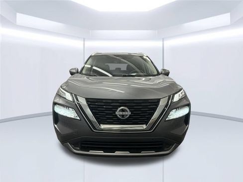 Used 2023 Nissan Rogue SL w/ SL Premium Package AWD/4WD image 2
