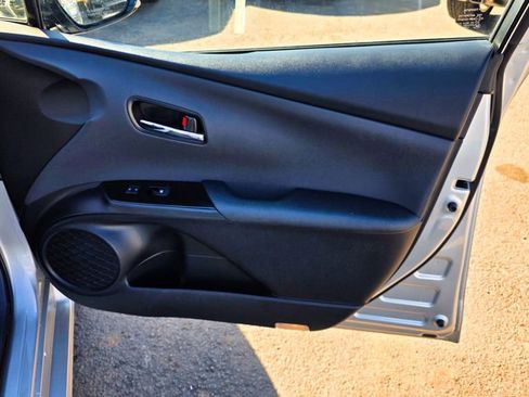 Used 2016 Toyota Prius Four Touring w/ Four Season Floor Mat Package FWD image 36