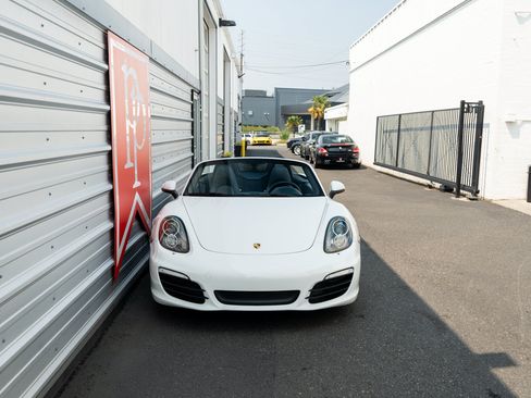 Used 2013 Porsche Boxster S RWD image 39