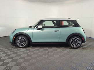 New 2026 MINI Cooper S video 2