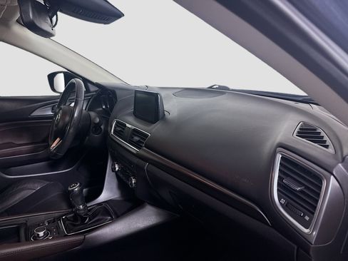 Used 2018 MAZDA MAZDA3 Grand Touring w/ Premium Equipment Package image 29