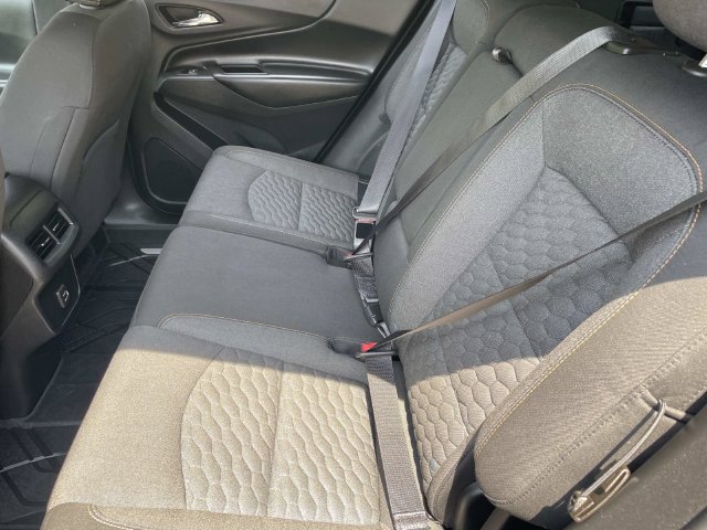 Used 2020 Chevrolet Equinox LT w/ Driver Convenience Package FWD image 8