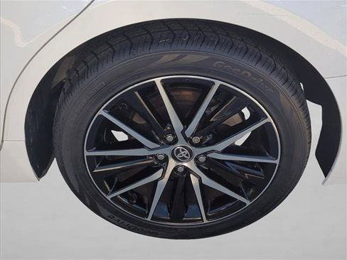 Certified 2024 Toyota Camry SE FWD image 8