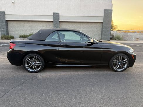 Used 2019 BMW 230i Convertible w/ M Sport Package RWD image 23