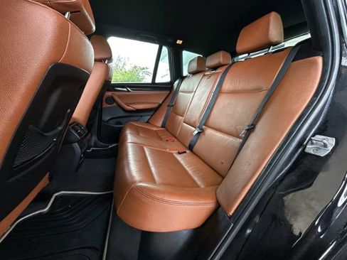 Used 2017 BMW X3 sDrive28i image 7