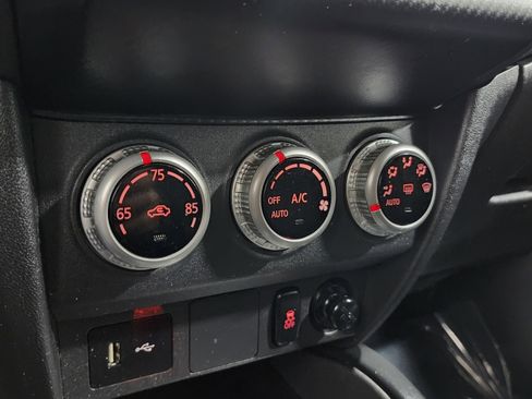 Used 2021 Mitsubishi Outlander Sport ES image 28