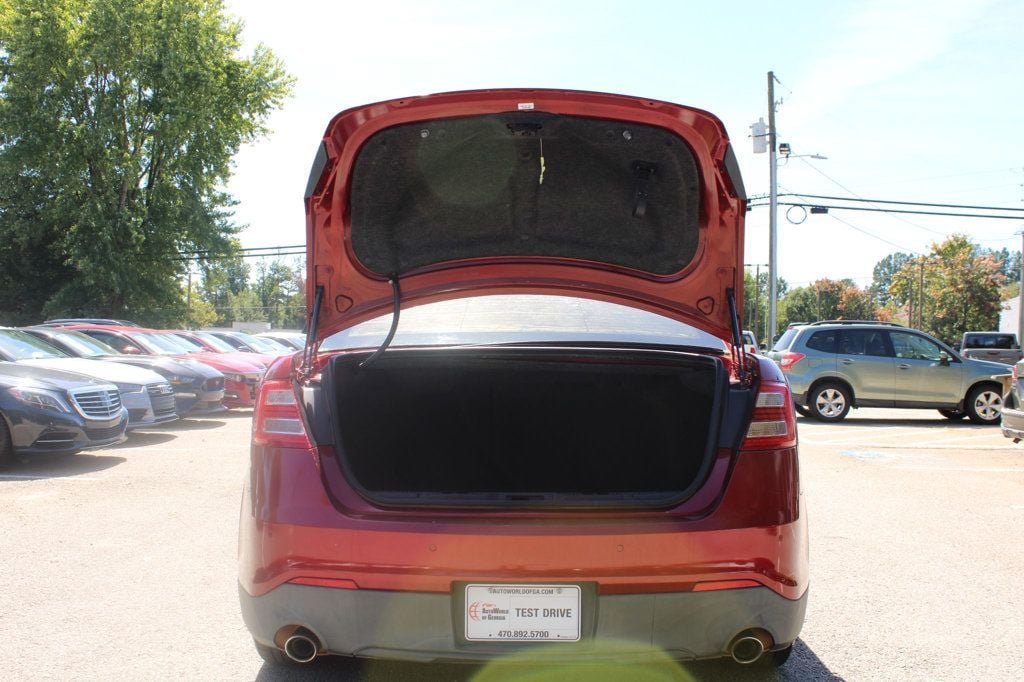 Used 2013 Ford Taurus SEL FWD image 9