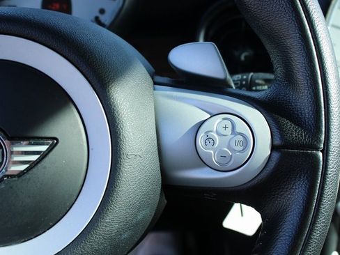 Used 2010 MINI Cooper S image 19