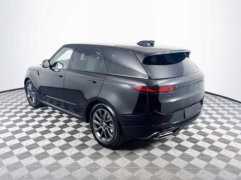 Used 2024 Land Rover Range Rover Sport SE image 7