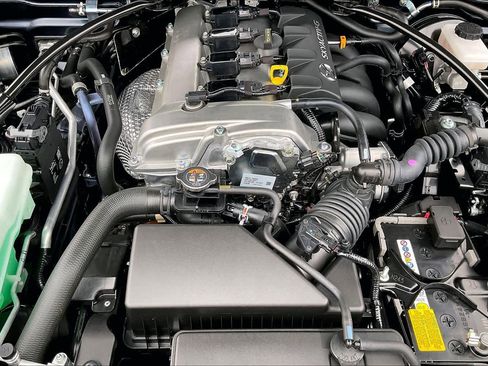 Used 2025 MAZDA MX-5 Miata RF Grand Touring w/ Weather Package image 13