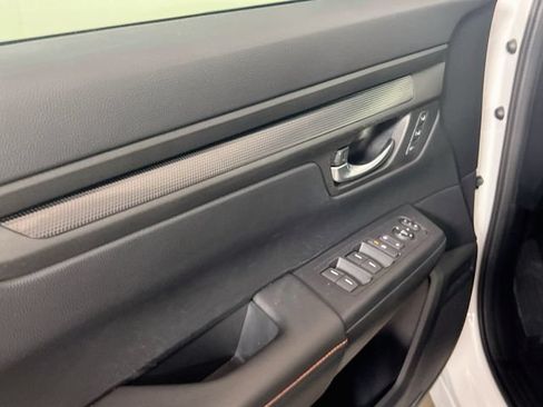 Used 2025 Honda CR-V Sport-L image 14