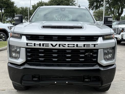 Used 2022 Chevrolet Silverado 2500 Custom w/ Custom Value Package AWD/4WD image 10