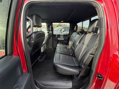 Used 2015 Ford F150 Lariat w/ Equipment Group 502A Luxury image 3