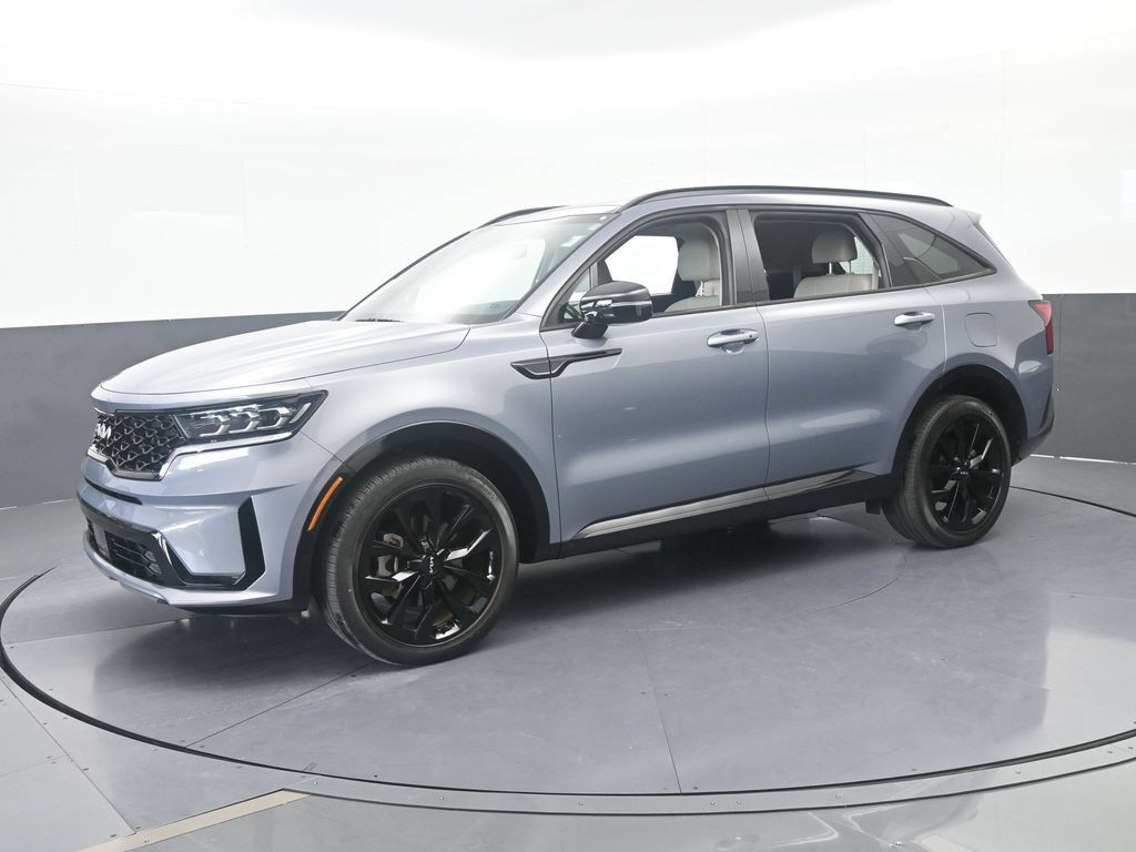 Used 2023 Kia Sorento SX FWD image 2