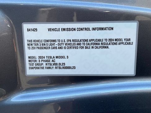 Used 2024 Tesla Model 3 Performance AWD/4WD image 13