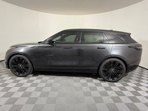 New 2026 Land Rover Range Rover Velar Dynamic SE image 2