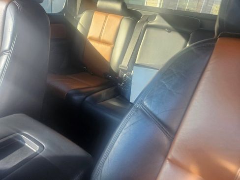 Used 2008 Chevrolet Avalanche LT image 18