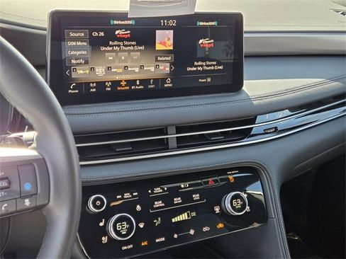 Certified 2025 INFINITI QX60 Luxe w/ Black Edition image 29