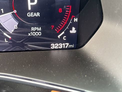 Used 2024 GMC Canyon AT4 w/ AT4 Premium Package AWD/4WD image 24