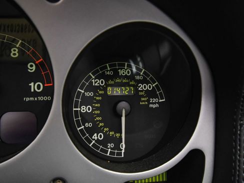 Used 2004 Ferrari 360 Spider image 42