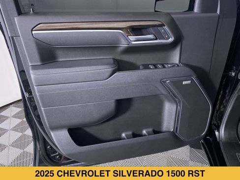 Certified 2025 Chevrolet Silverado 1500 RST AWD/4WD image 11
