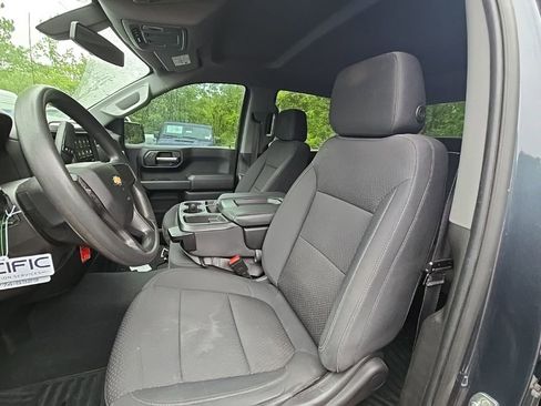 Used 2021 Chevrolet Silverado 1500 Custom AWD/4WD image 14