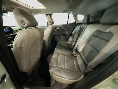 New 2026 Chevrolet Trax ACTIV w/ Sunroof Package FWD image 25