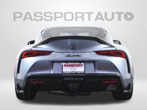 Used 2022 Toyota Supra Premium w/ Driver Assist Package image 8