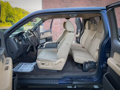 Used 2011 Ford F150 XLT w/ XLT Chrome Pkg AWD/4WD image 26