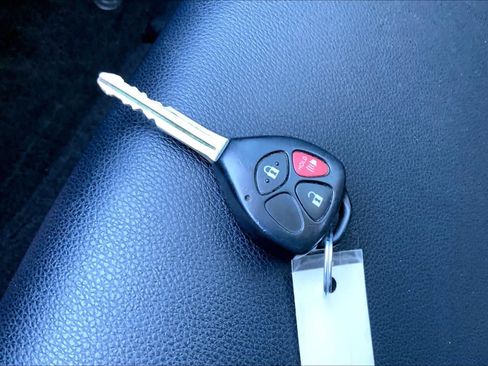Used 2019 Toyota 4Runner SR5 AWD/4WD image 14