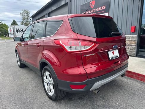 Used 2015 Ford Escape SE AWD/4WD image 3