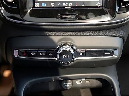 New 2024 Volvo C40 P8 Recharge Plus w/ Climate Package image 20